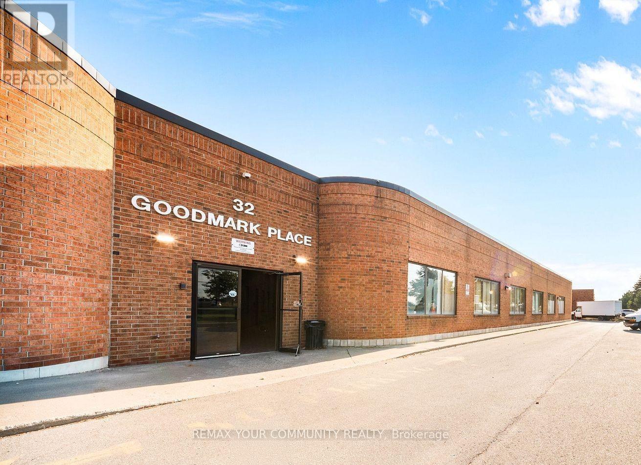 3 - 32 Goodmark Place Photo de la propriété 1