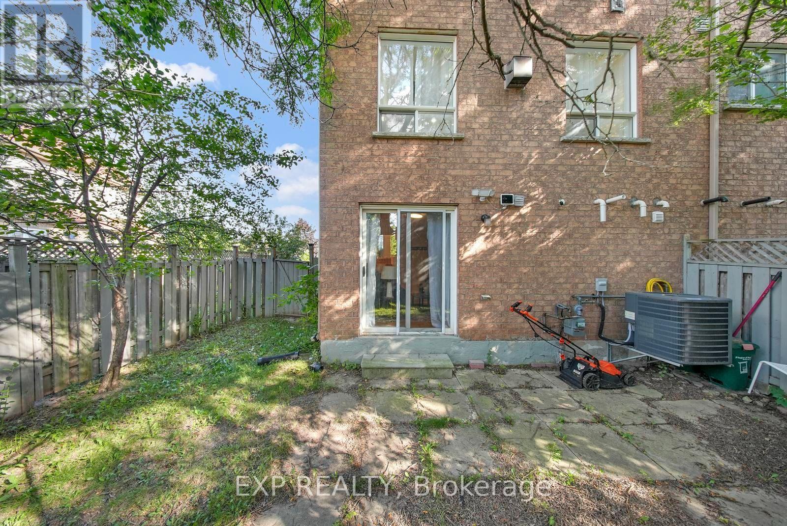 123 Brickyard Way Property Photo 29