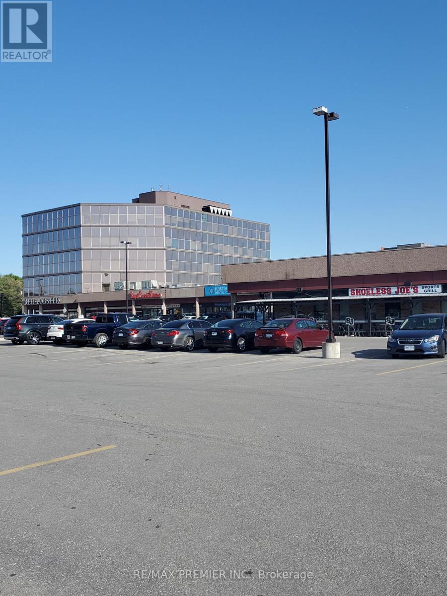 410 - 3200 Dufferin Street Property Photo 6