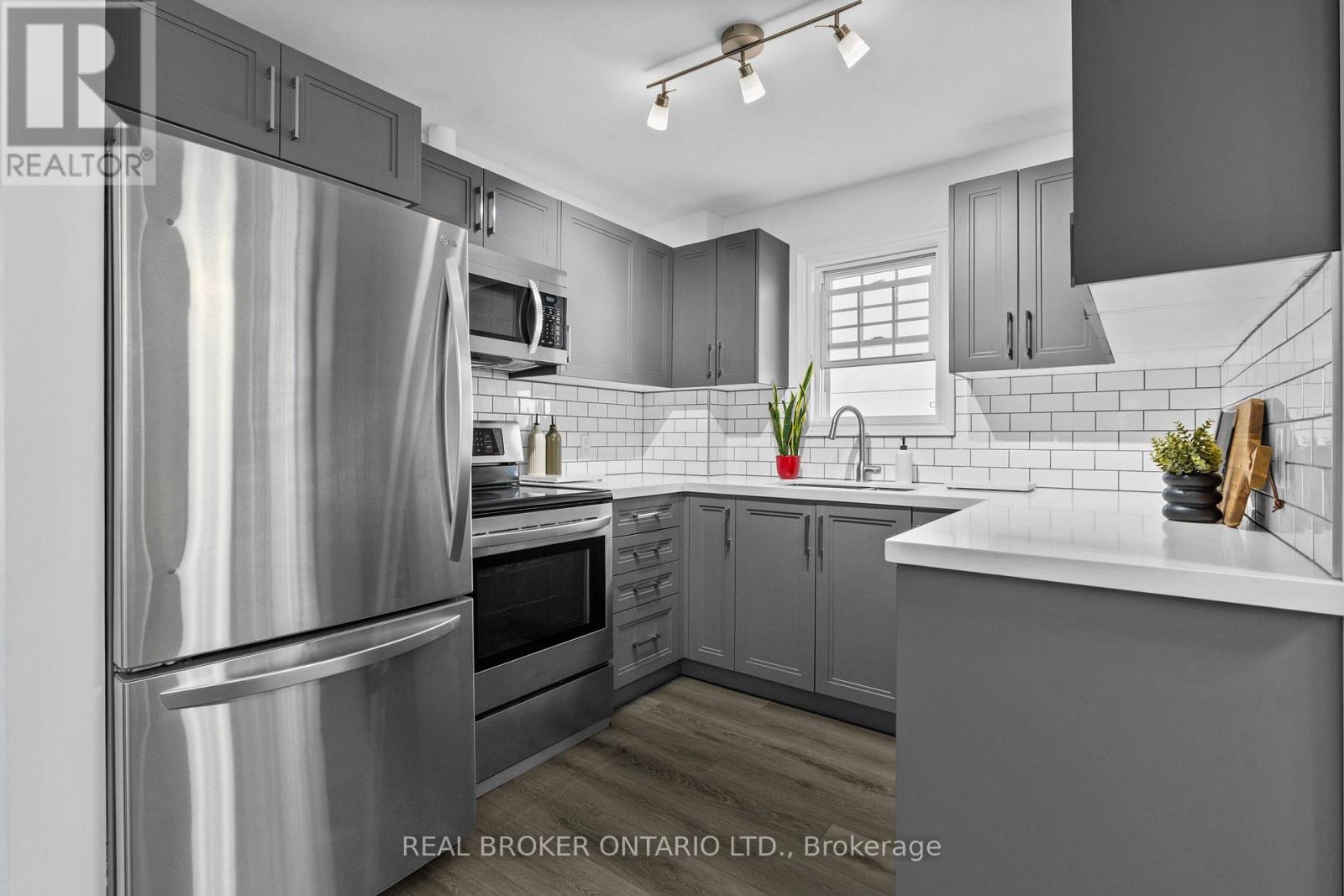 5 Acorn Avenue Property Photo 9