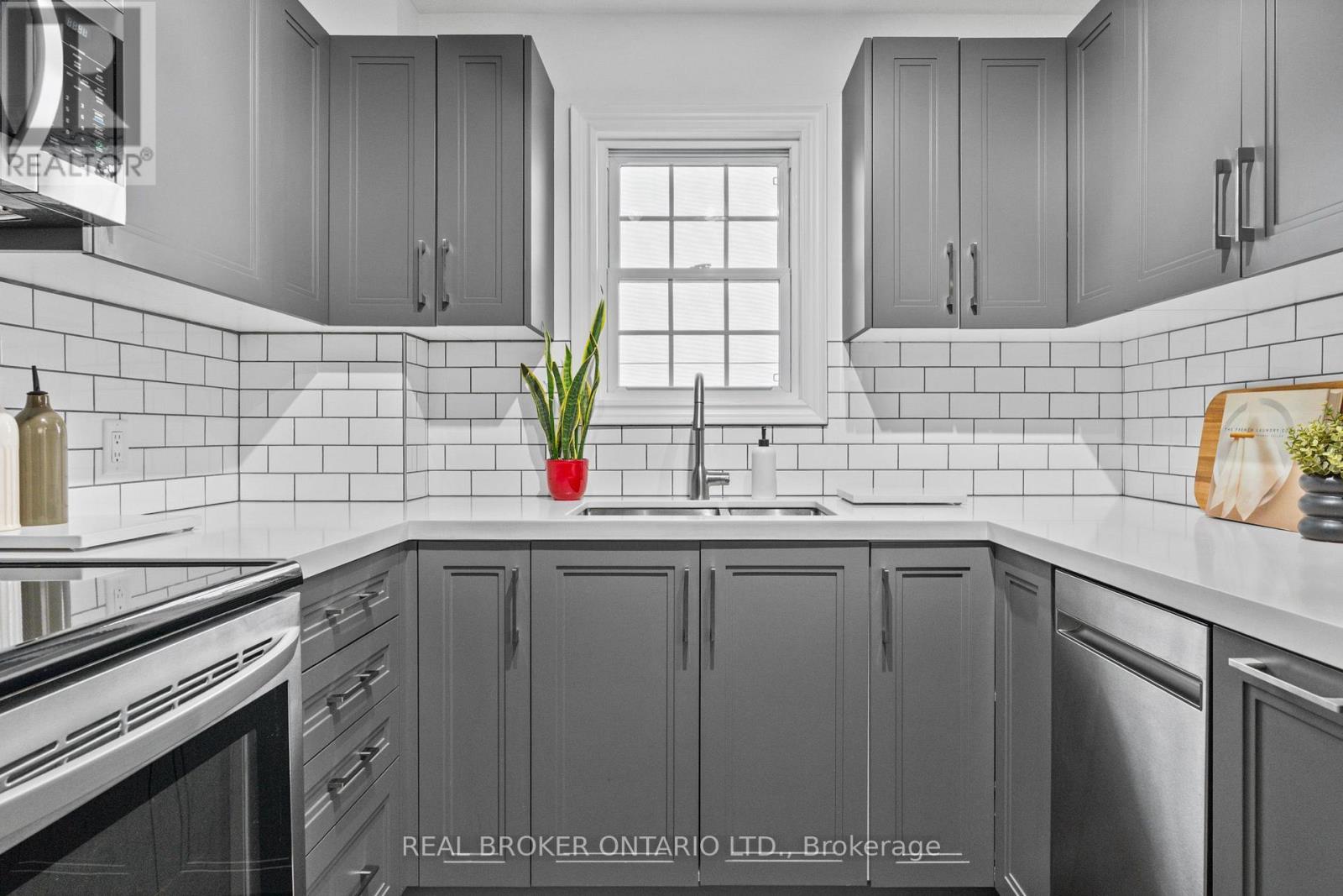 5 Acorn Avenue Property Photo 10