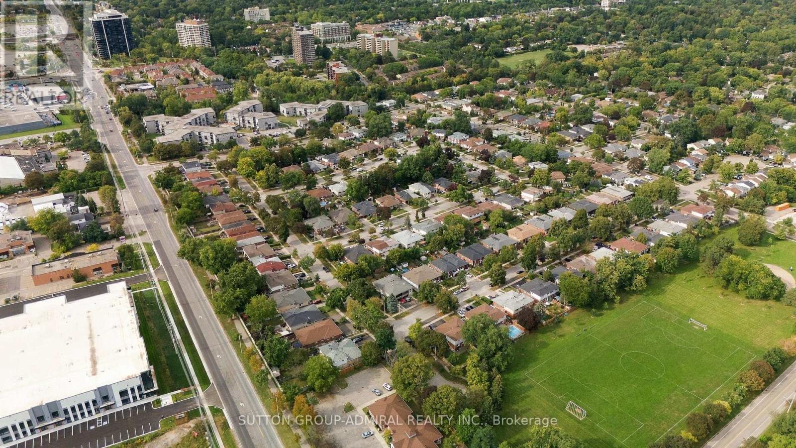 1871 Silverberry Crescent Property Photo 46