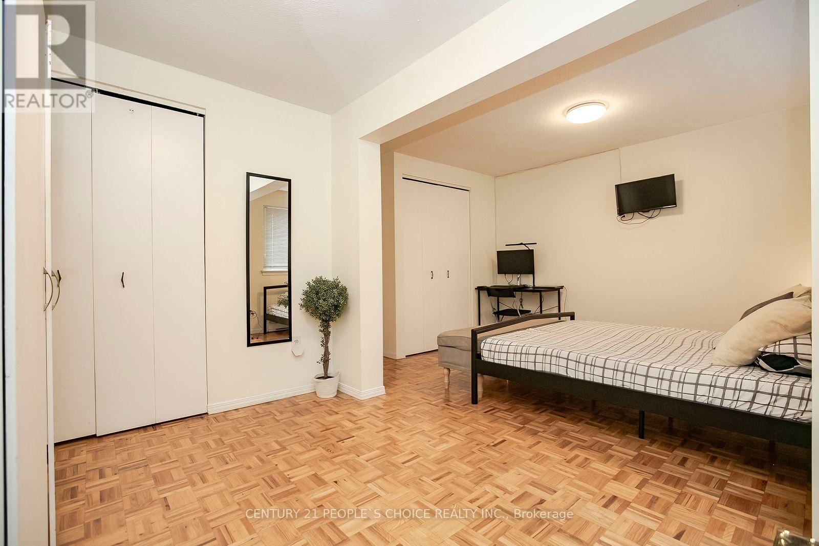 98 Darras Court Property Photo 29