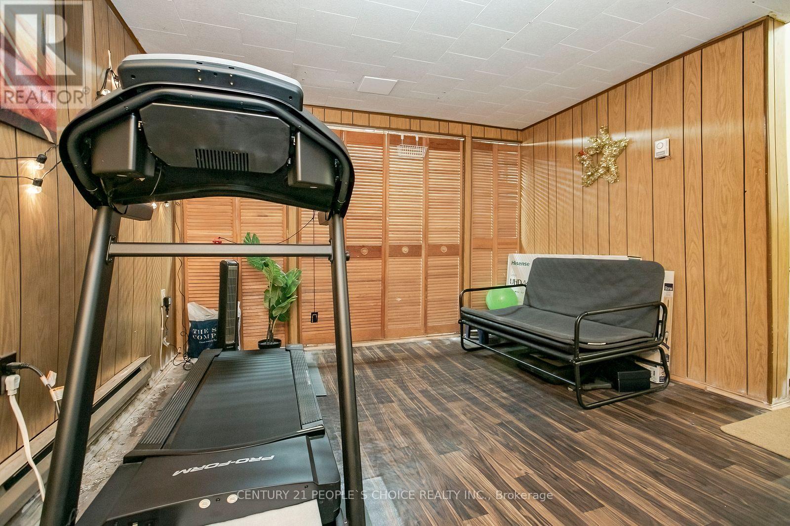 98 Darras Court Property Photo 36