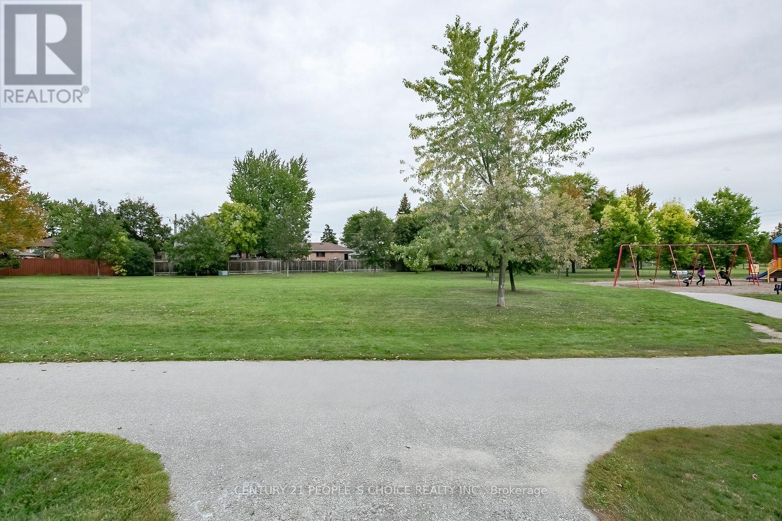 98 Darras Court Property Photo 44