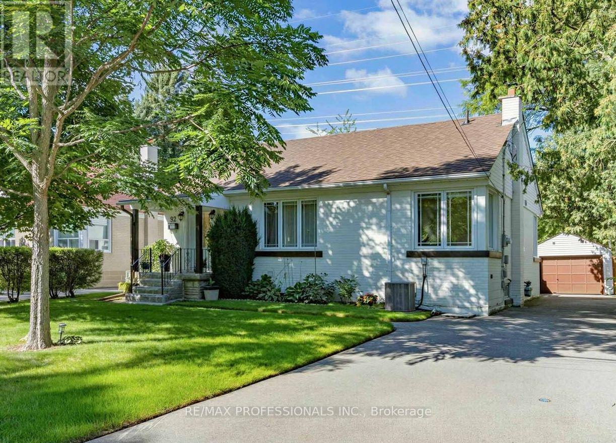 92 Westrose Avenue Property Photo 1