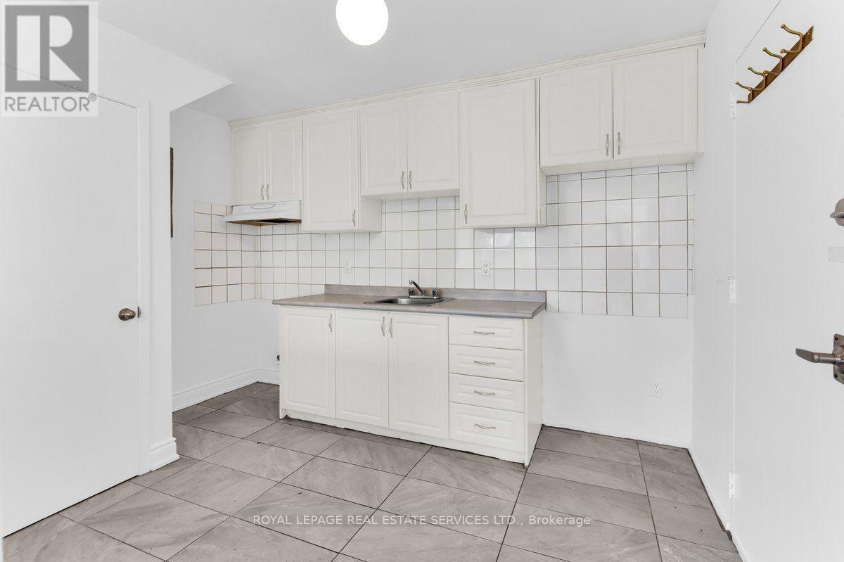 604 Marlee Avenue Property Photo 4