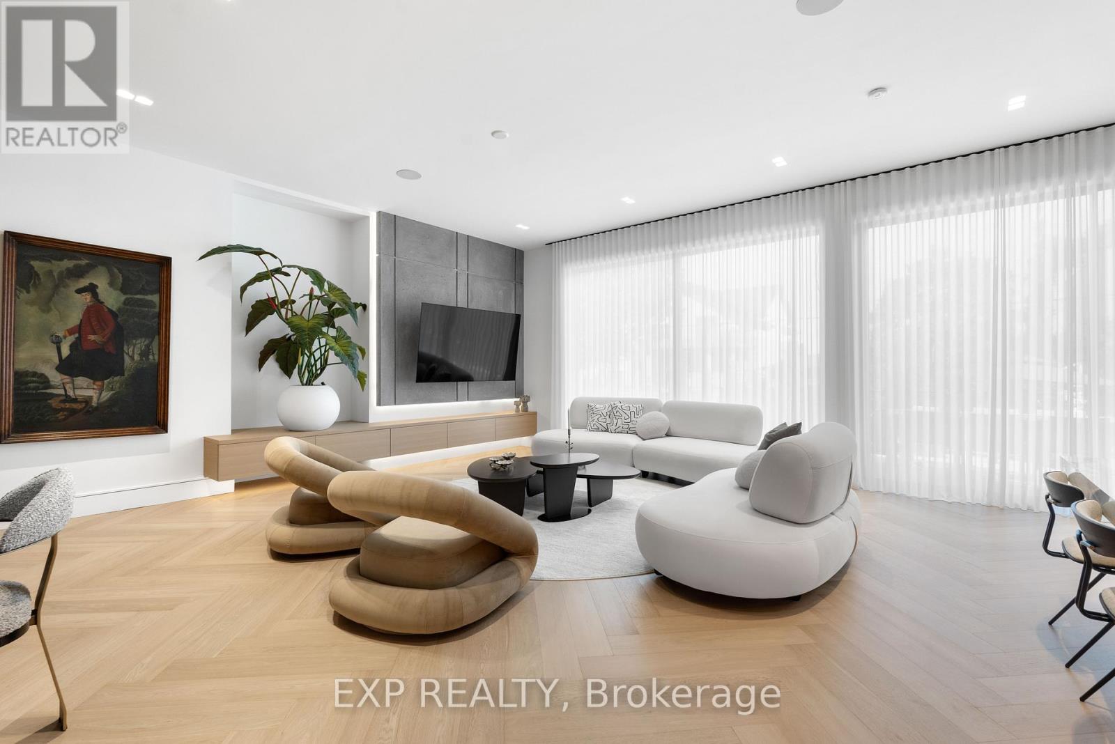 65 Edgecroft Road Property Photo 6