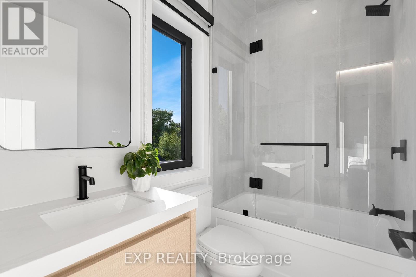 65 Edgecroft Road Property Photo 22