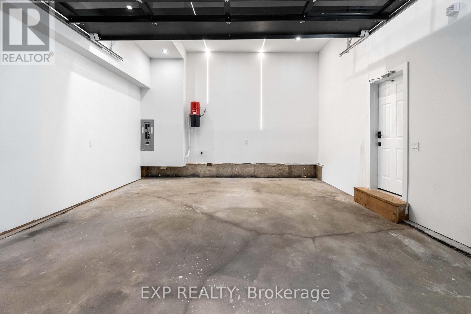 65 Edgecroft Road Property Photo 48