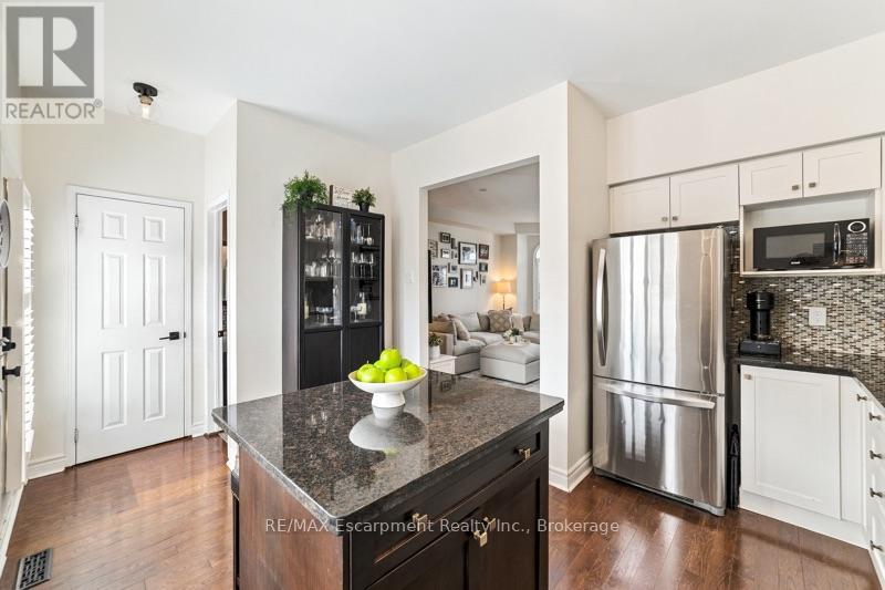 272 Glenashton Drive Property Photo 11