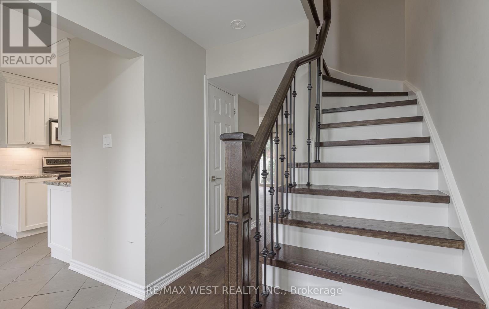 104 - 900 Central Park Drive Property Photo 6