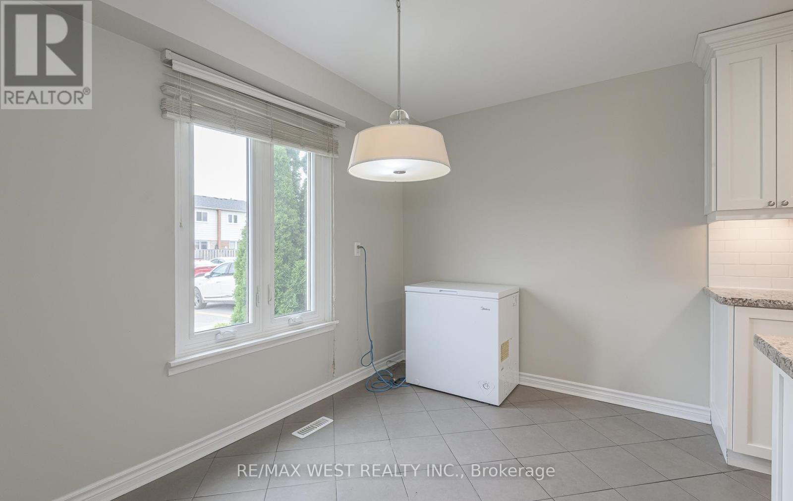 104 - 900 Central Park Drive Property Photo 7