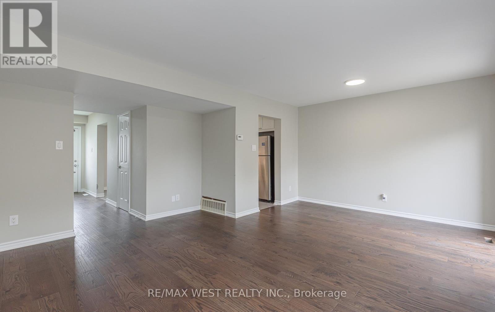 104 - 900 Central Park Drive Property Photo 15