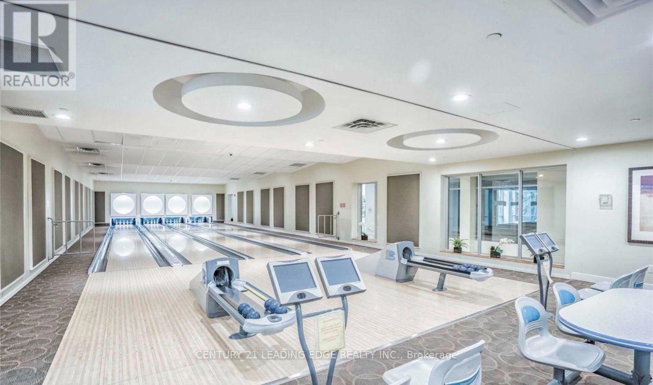 2019 - 3888 Duke Of York Boulevard Property Photo 20
