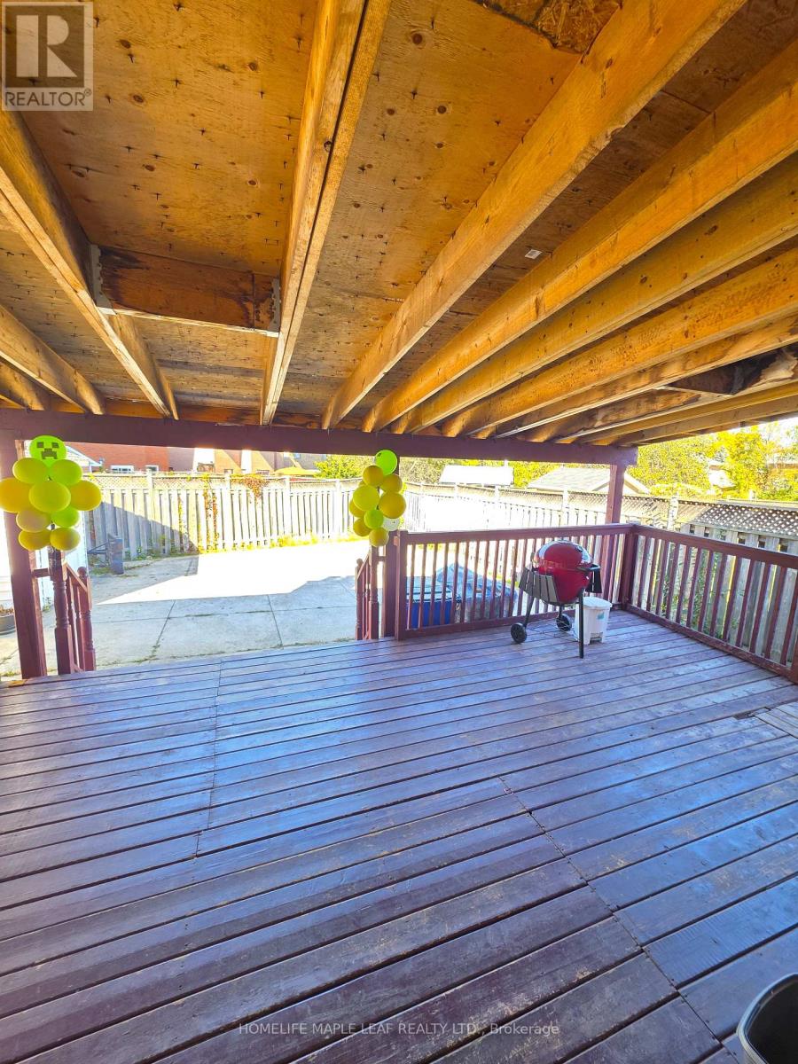 37 Coronation Circle Property Photo 19