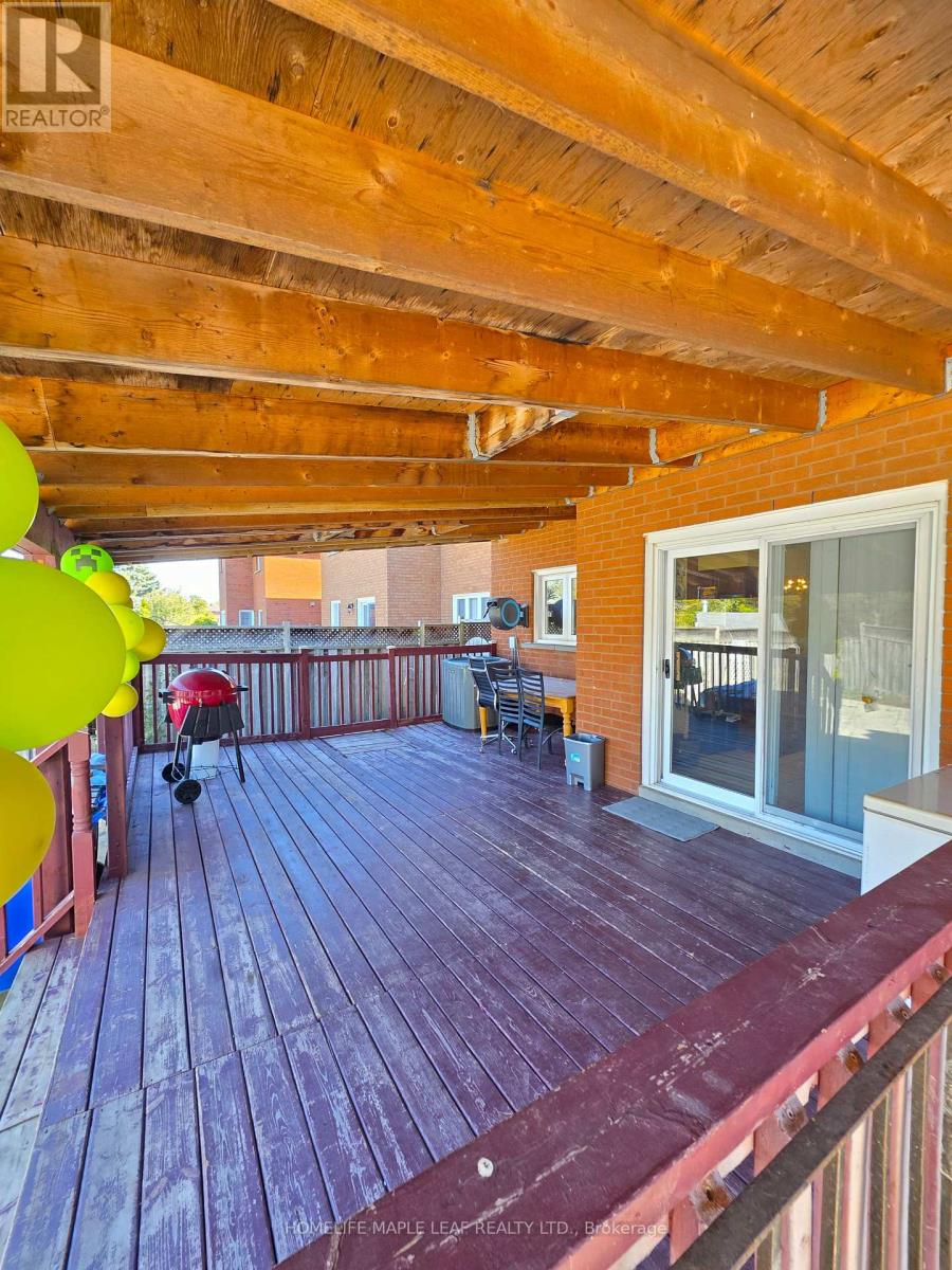 37 Coronation Circle Property Photo 20