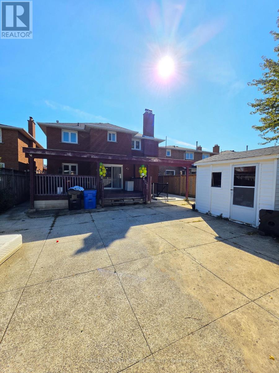 37 Coronation Circle Property Photo 21