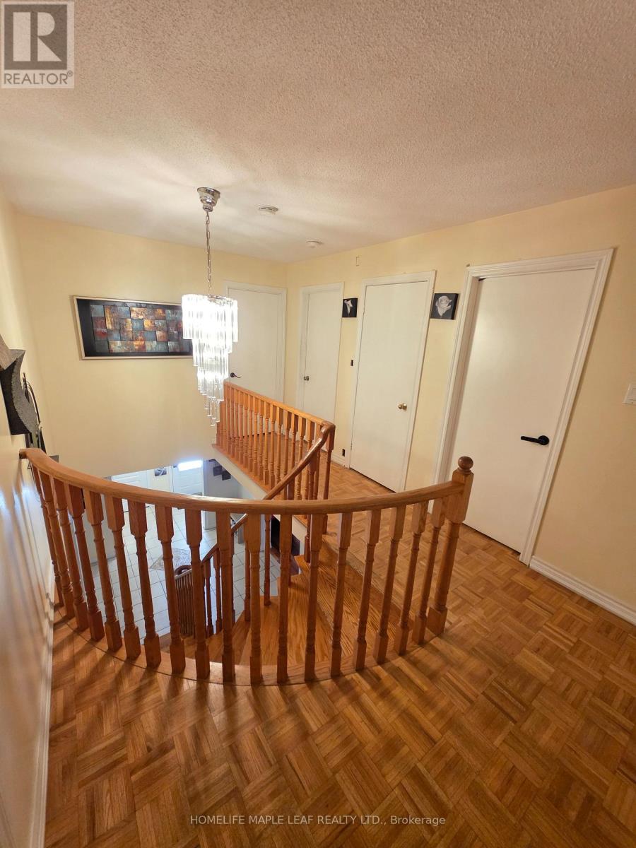 37 Coronation Circle Property Photo 22