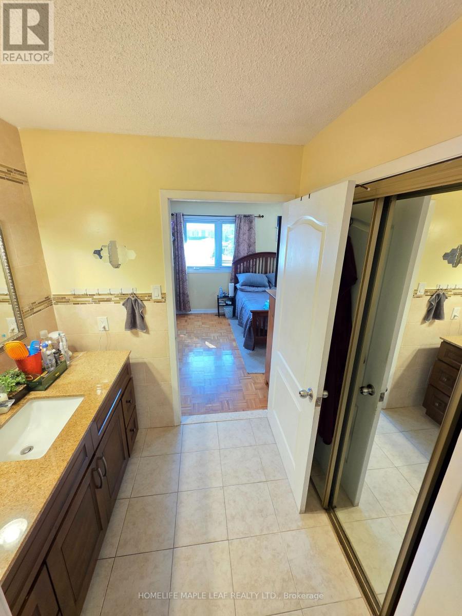37 Coronation Circle Property Photo 28