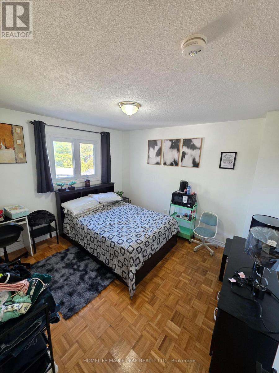 37 Coronation Circle Property Photo 33