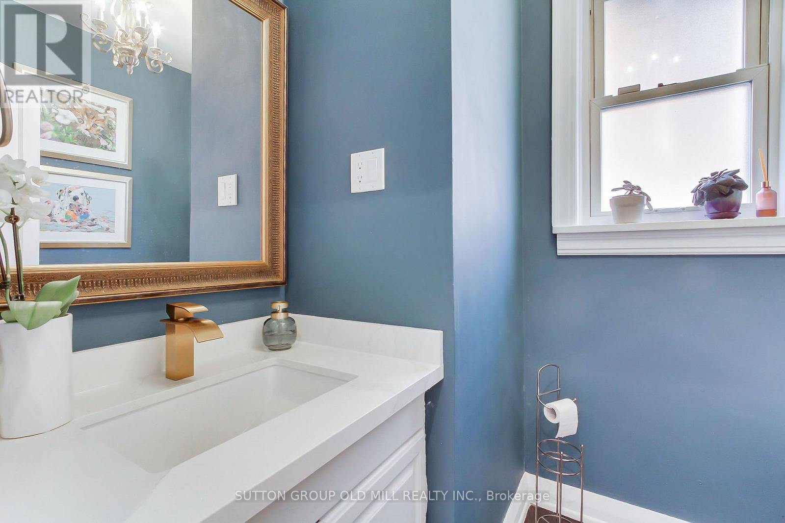 8 Lockheed Boulevard Property Photo 19