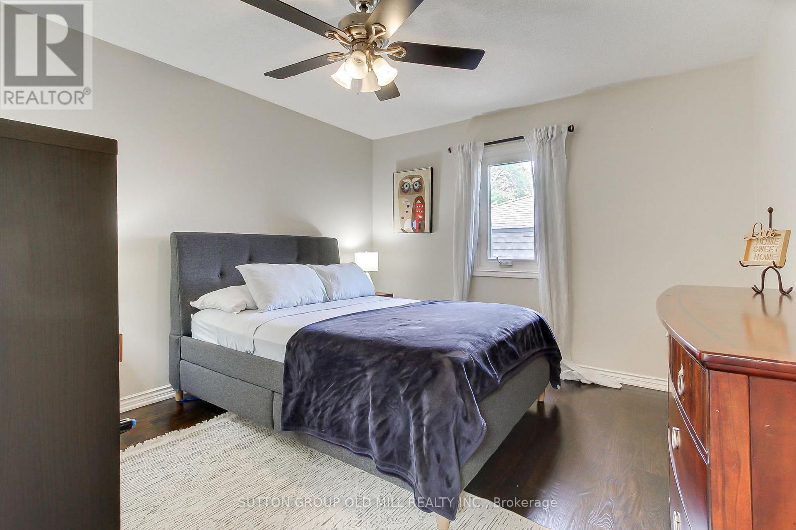 8 Lockheed Boulevard Property Photo 28
