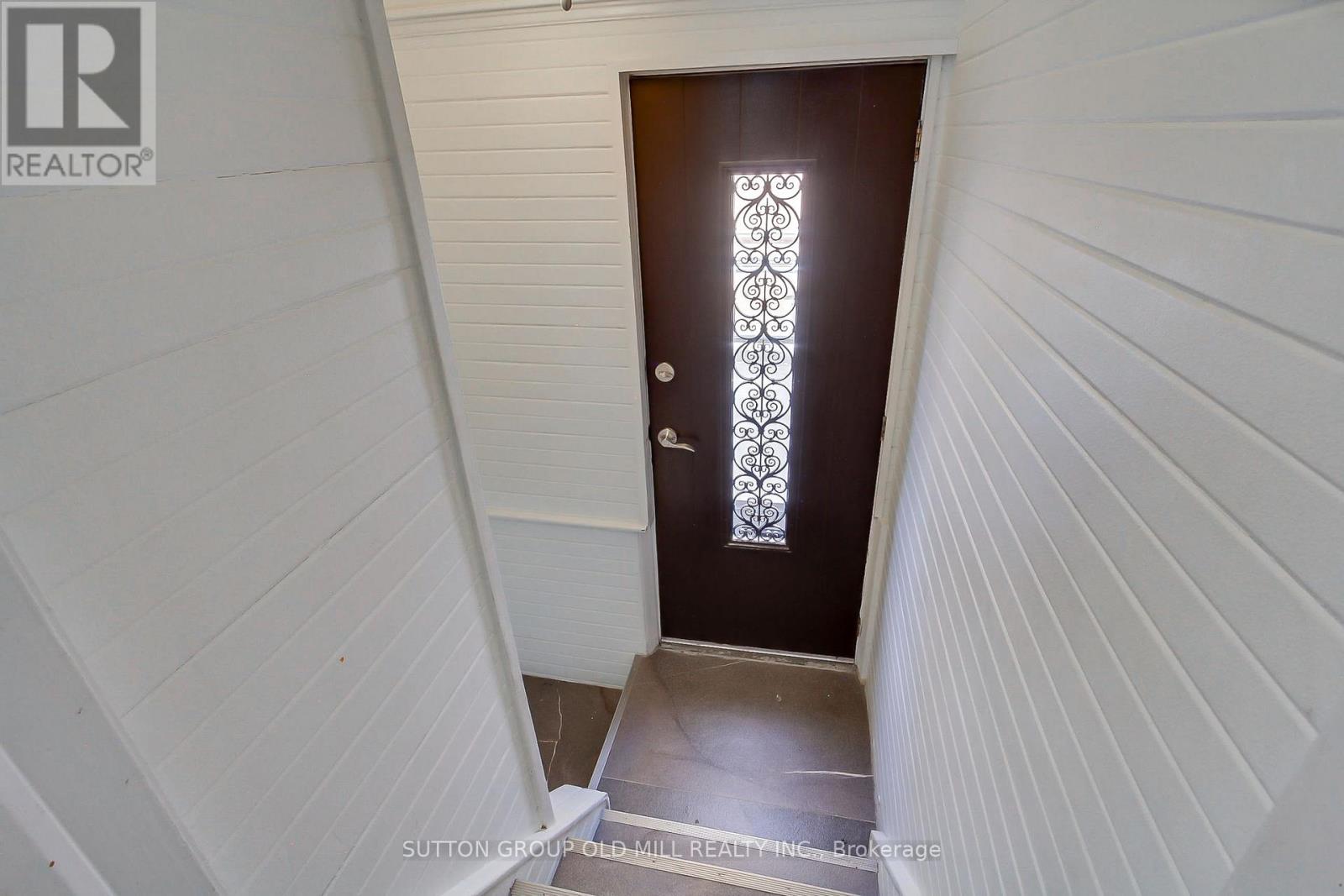 8 Lockheed Boulevard Property Photo 30