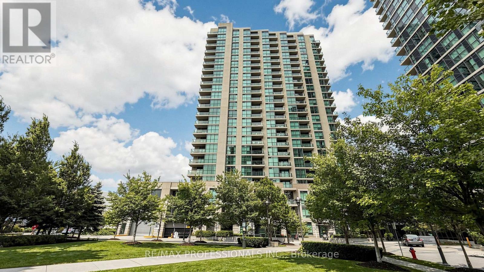 1710 - 205 Sherway Gardens Road Property Photo 1