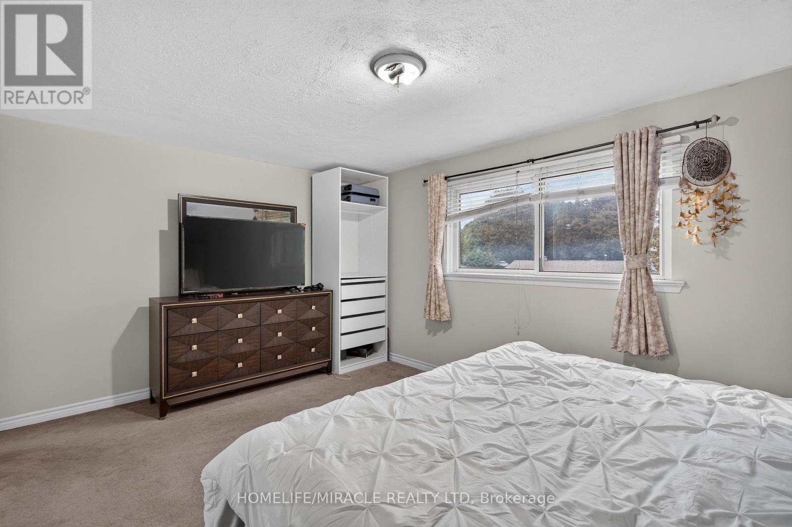 2 Jubilee Court Property Photo 23