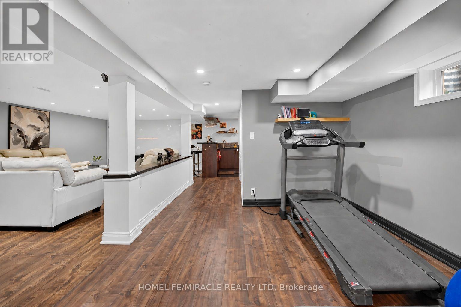 2 Jubilee Court Property Photo 33