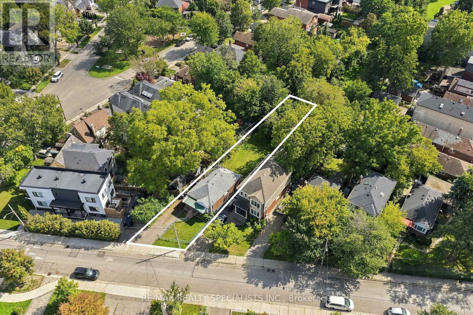 93 Cavell Avenue Property Photo 1
