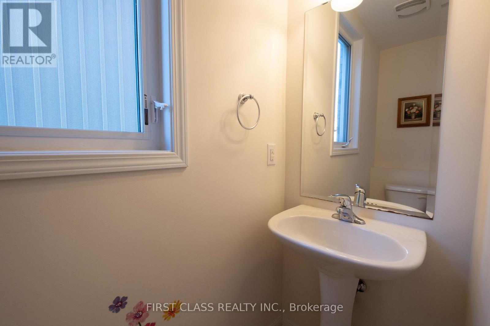 518 Wettlaufer Terrace Property Photo 10