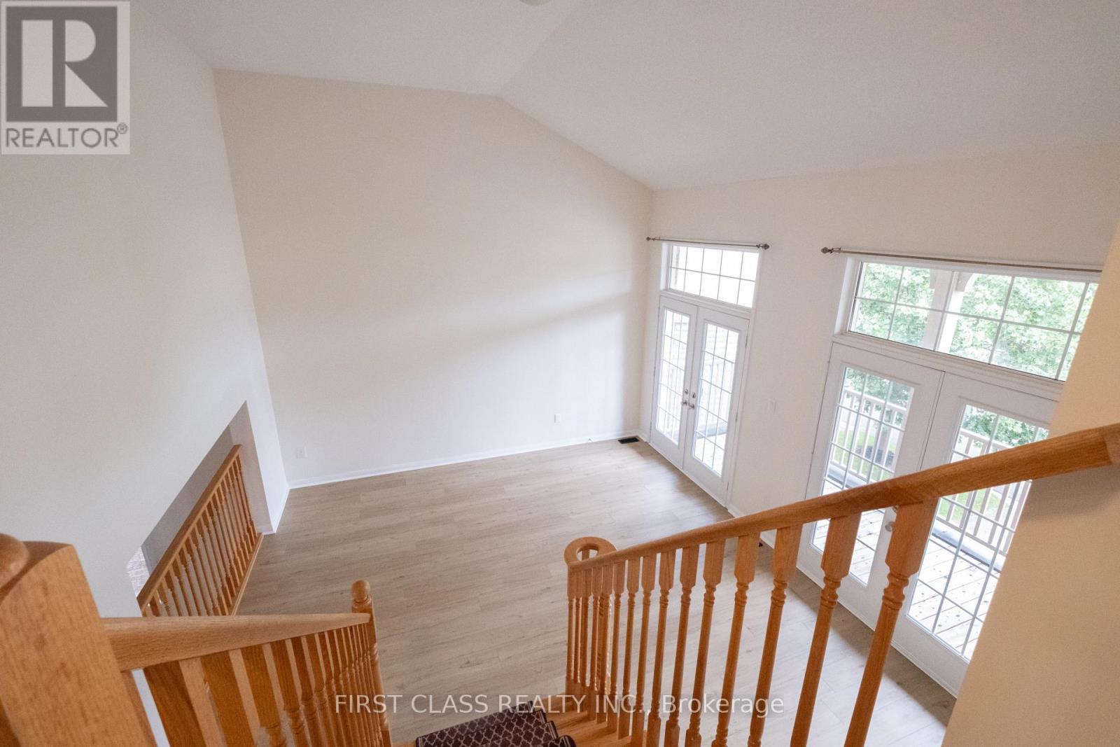 518 Wettlaufer Terrace Property Photo 13