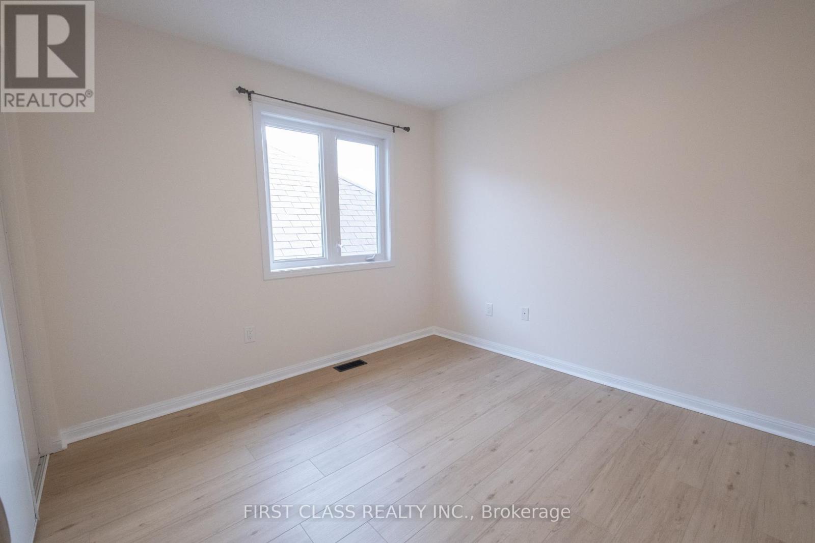 518 Wettlaufer Terrace Property Photo 20