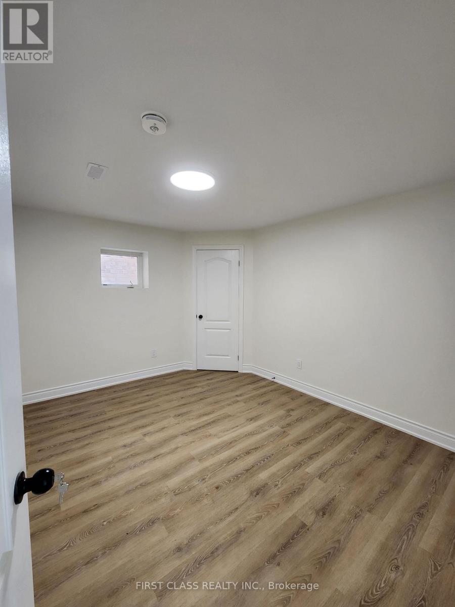 518 Wettlaufer Terrace Property Photo 30