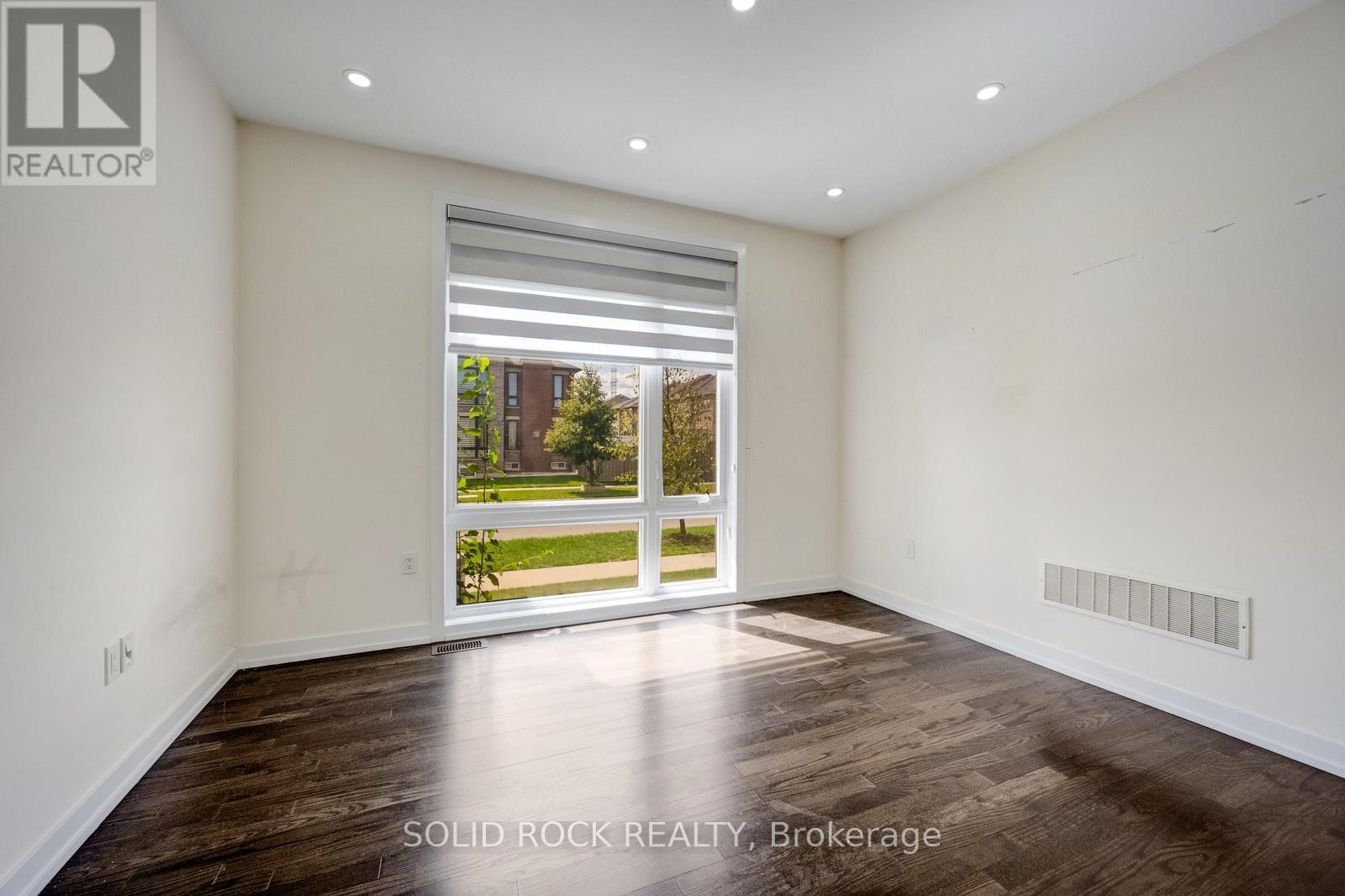 93 Parity Road Property Photo 5