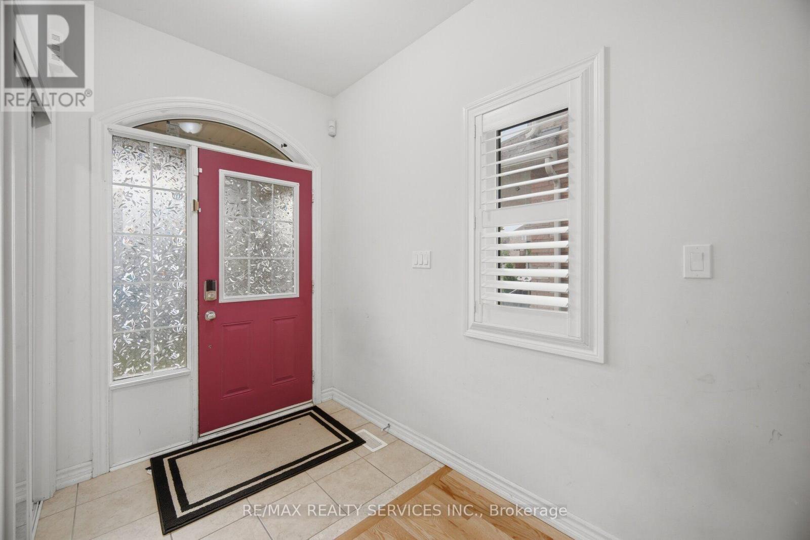 25 Yately Street Property Photo 7