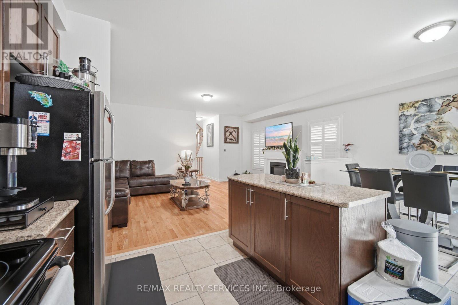 25 Yately Street Property Photo 19
