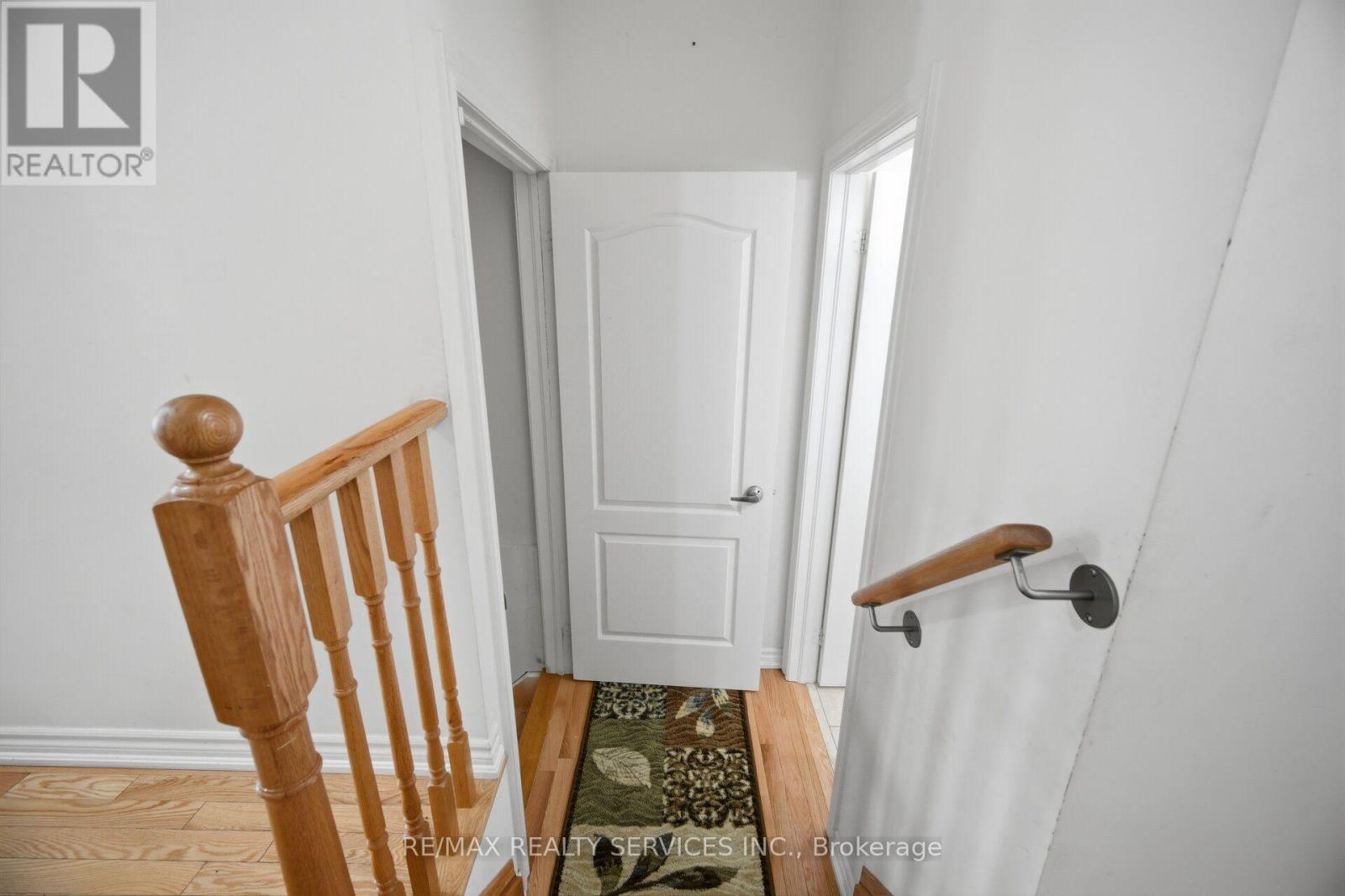 25 Yately Street Property Photo 36