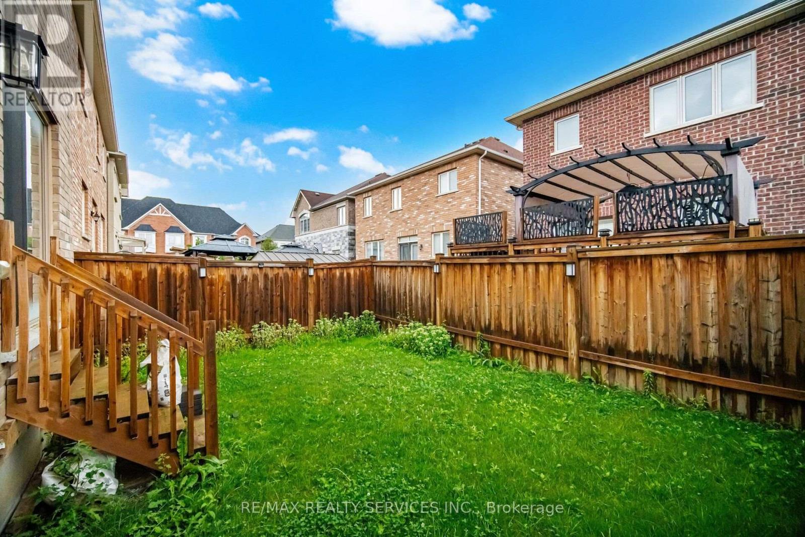 25 Yately Street Property Photo 42