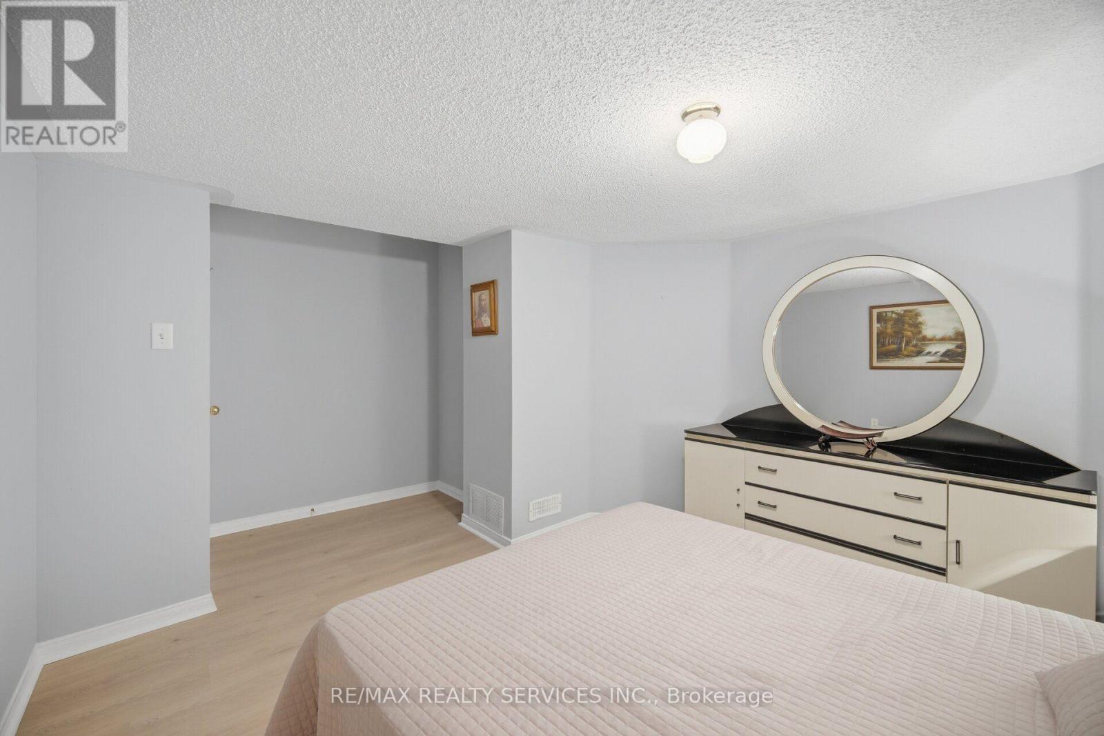 39 Legend Lane Property Photo 45