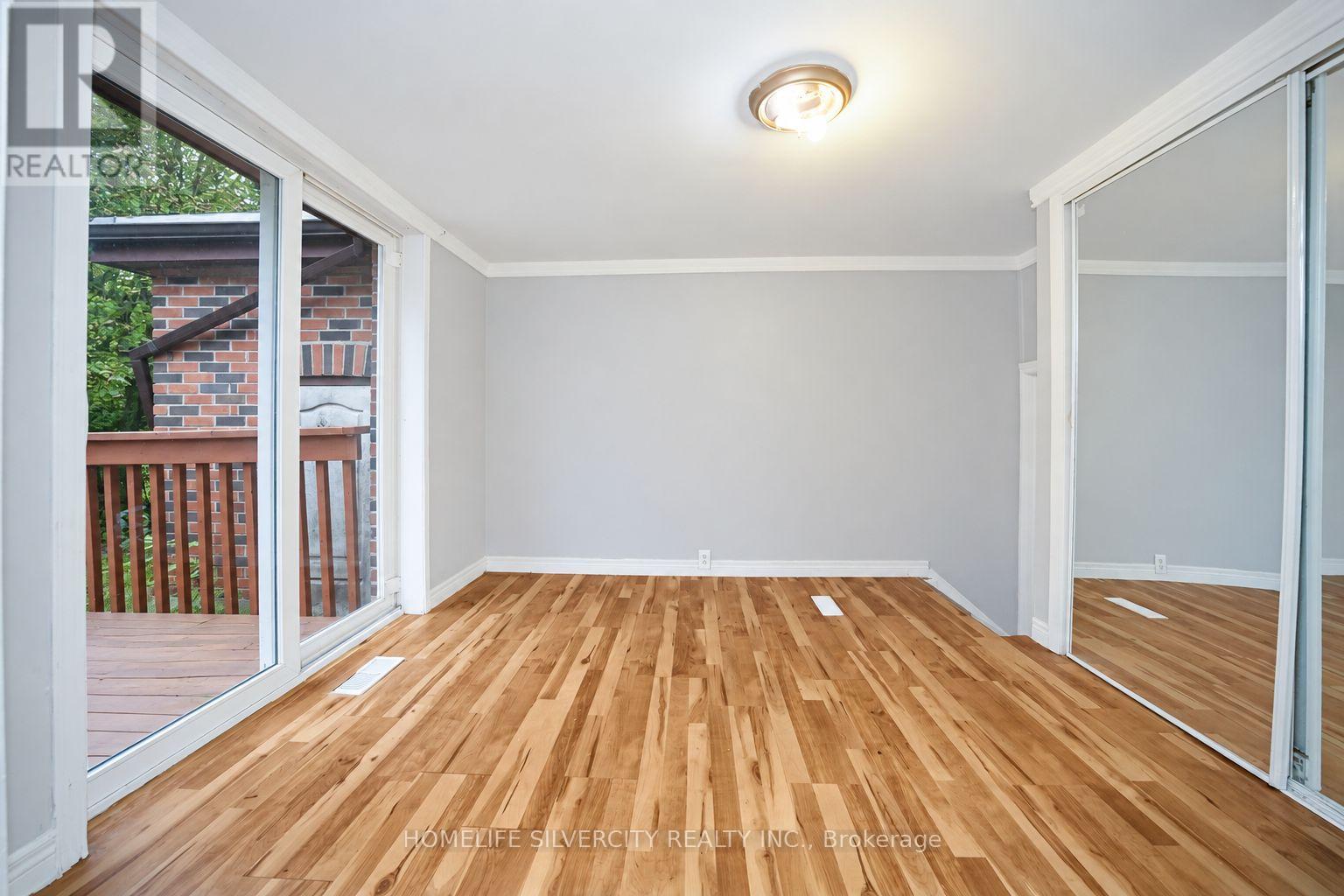30 Woodward Avenue Property Photo 13