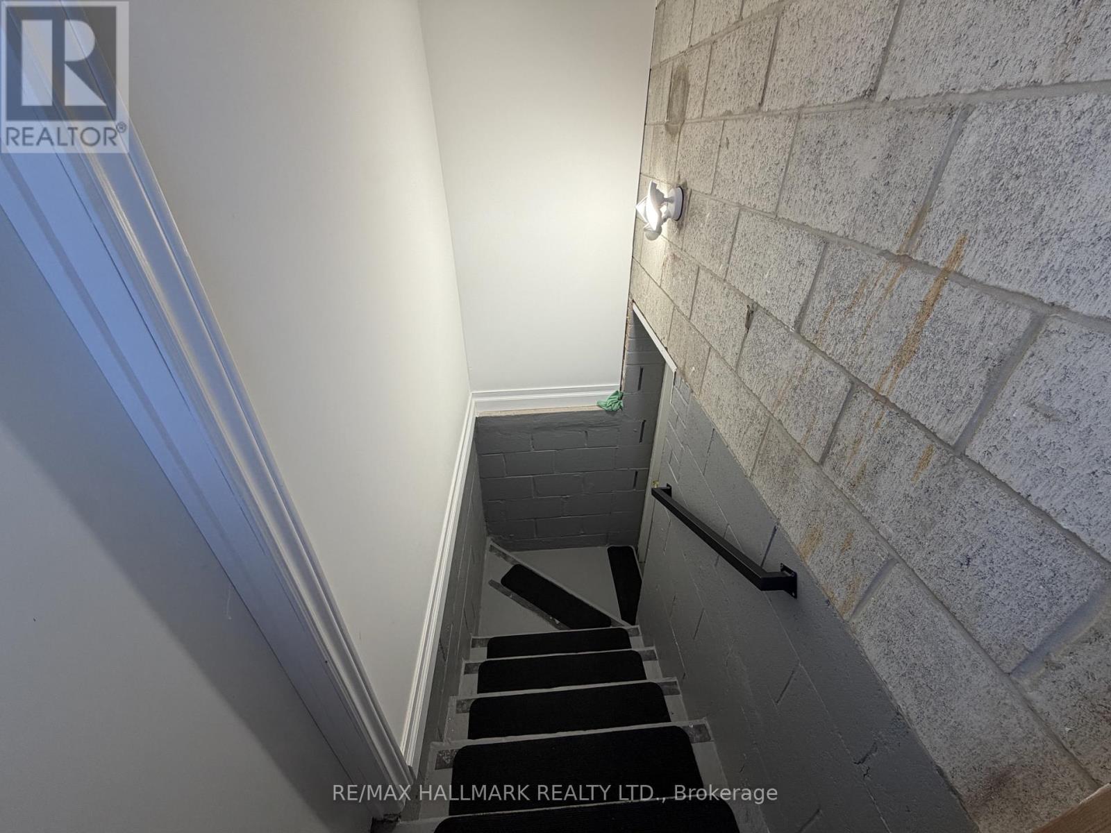 Bsmt - 190 Falstaff Avenue Property Photo 6