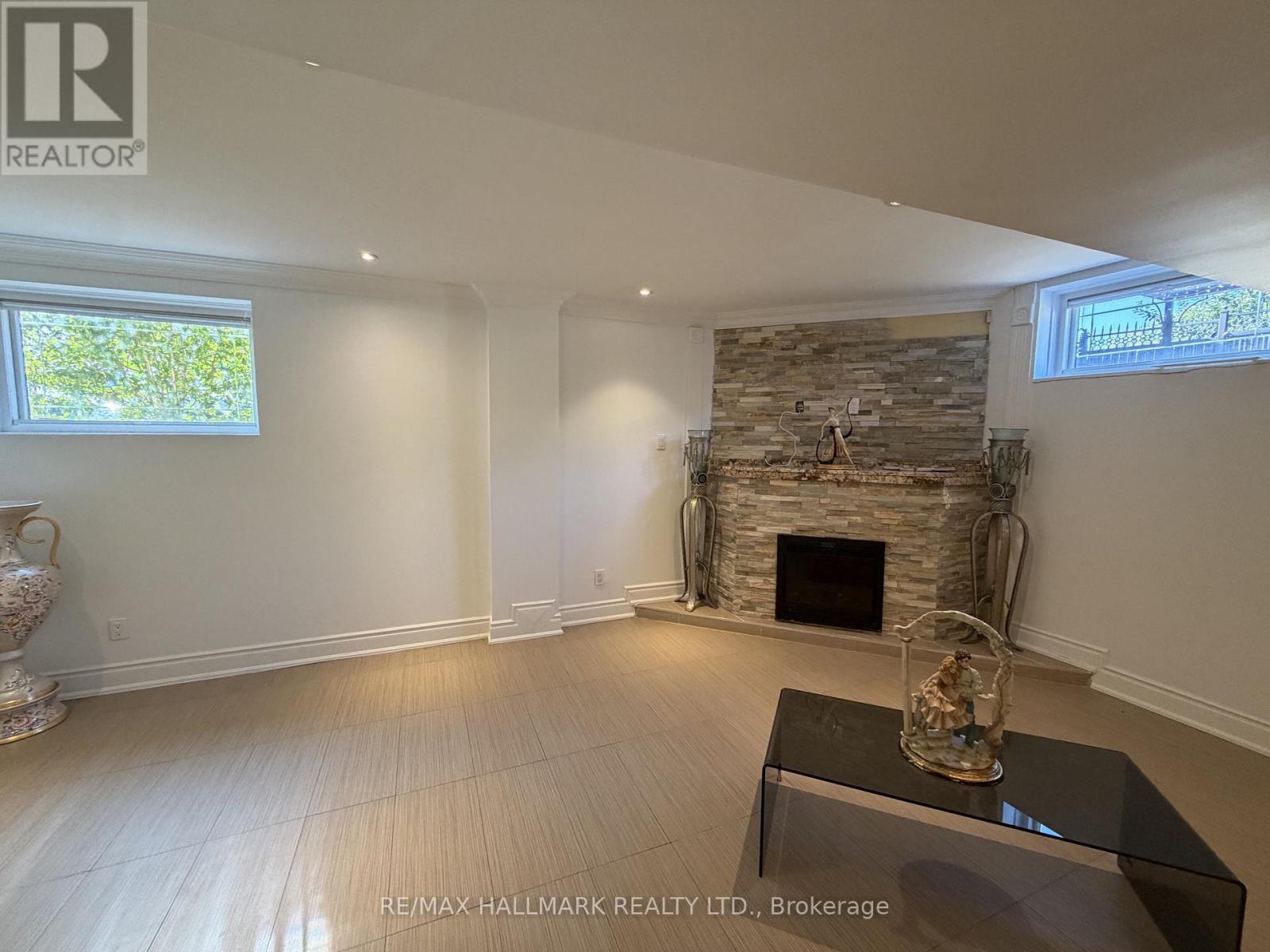Bsmt - 190 Falstaff Avenue Property Photo 17