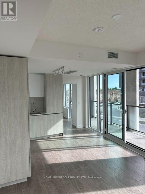 206 - 209 Steeles Avenue Property Photo 3