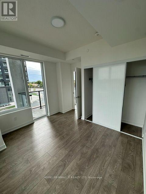 206 - 209 Steeles Avenue Property Photo 8