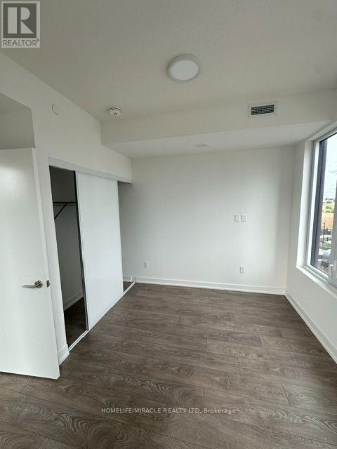 206 - 209 Steeles Avenue Property Photo 10