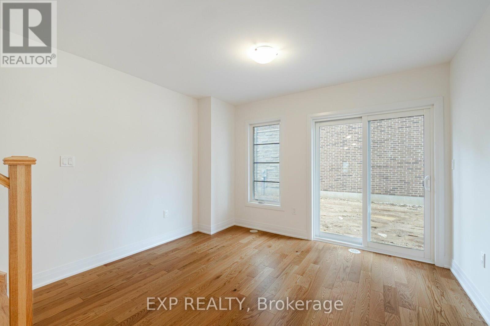 209 Wyndham Street Property Photo 5