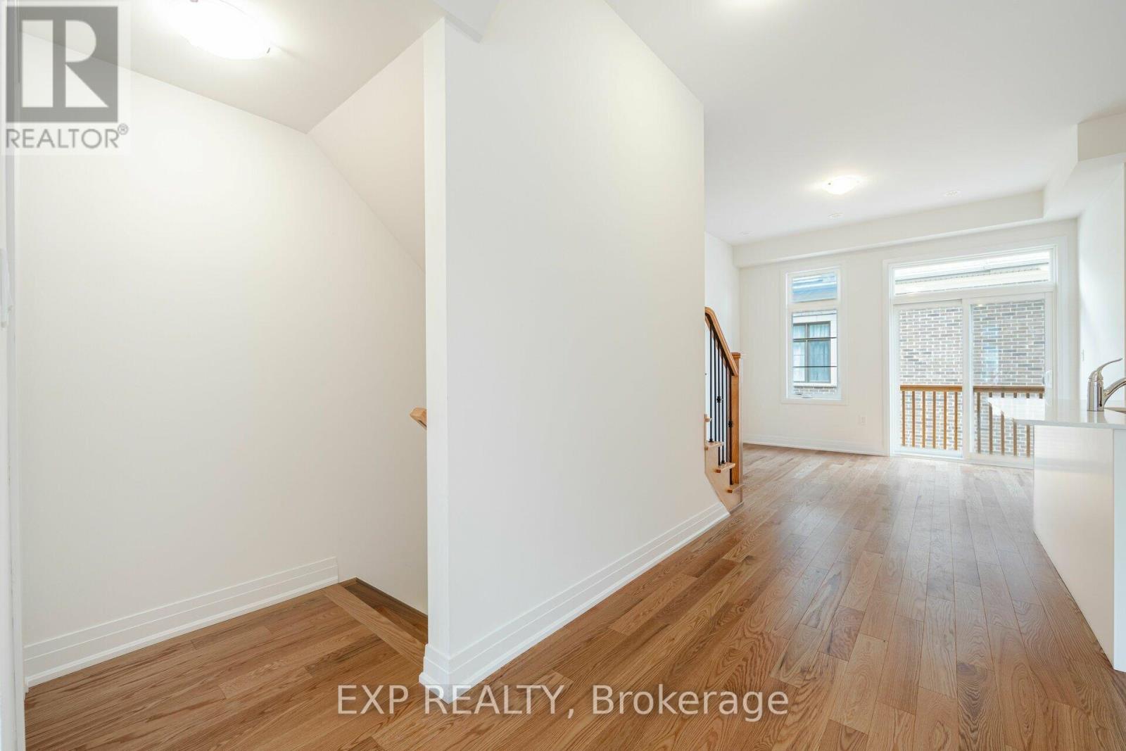 209 Wyndham Street Property Photo 7